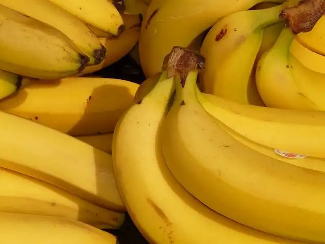 bananas image