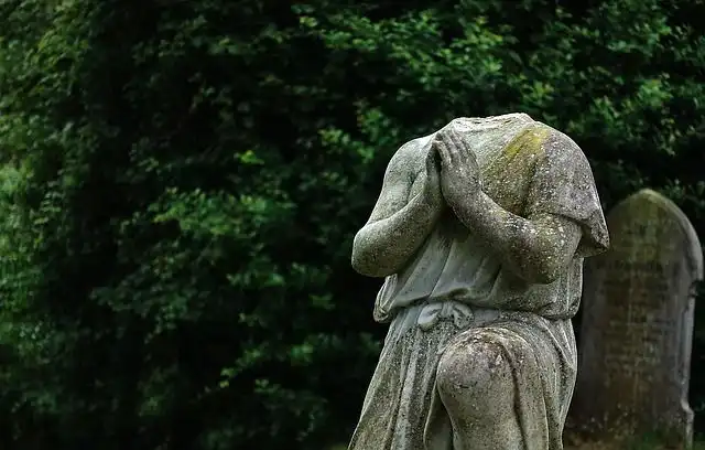 churchyard image