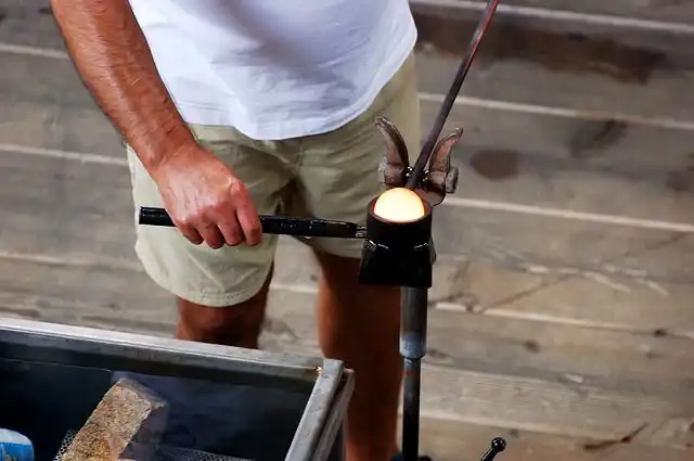 glass-blower image